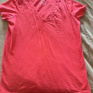 Primary V-Neck Short Sleeve Tee in Coral